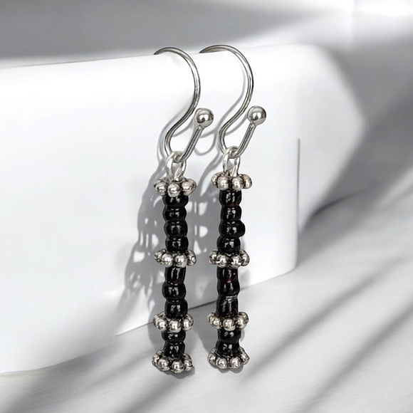 For $25💫Alternative Black Beaded Dangles Earrings - Picture 4 of 5